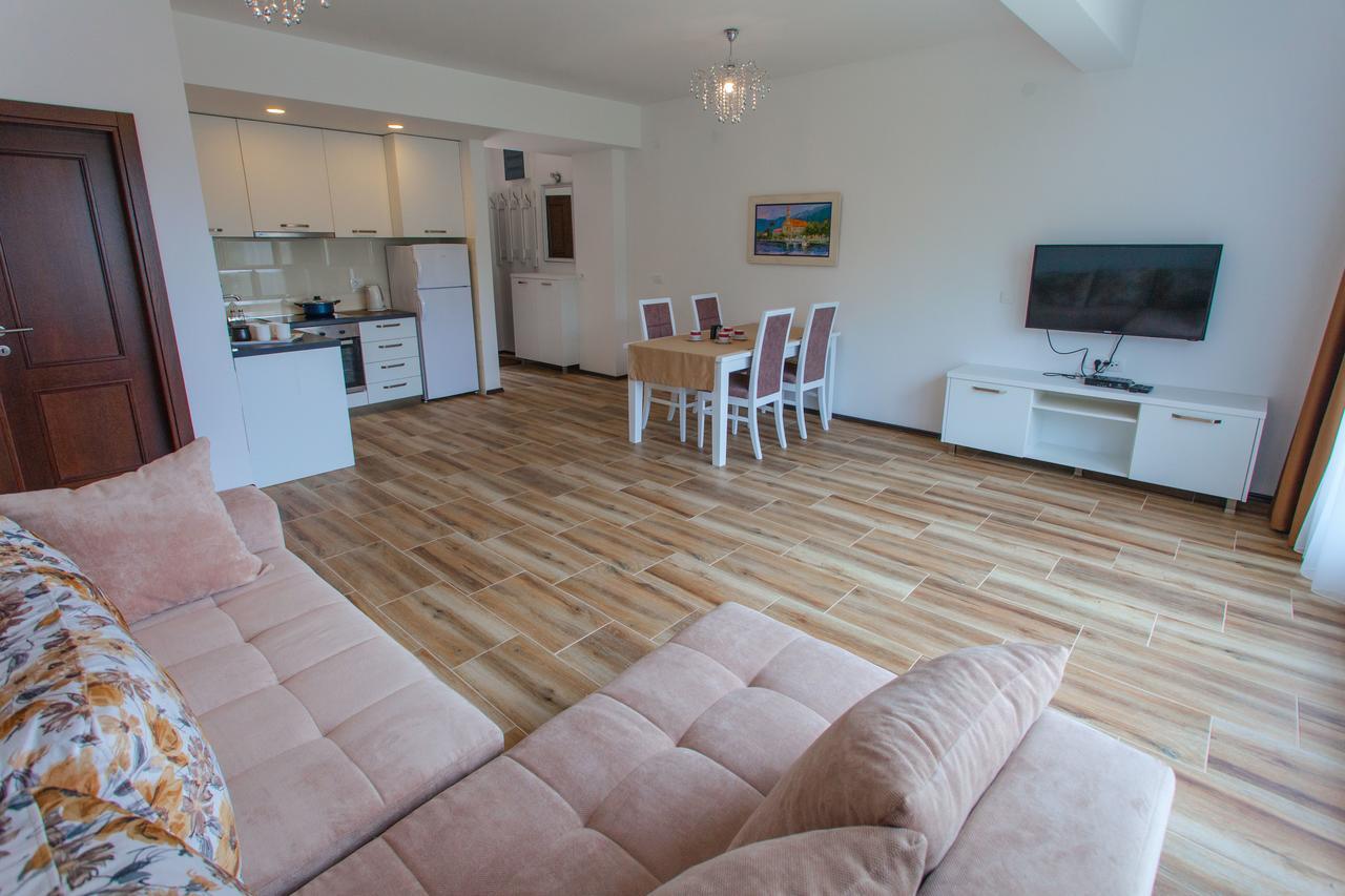 Ferienwohnung Rosmarino Sveti Stefan Exterior foto