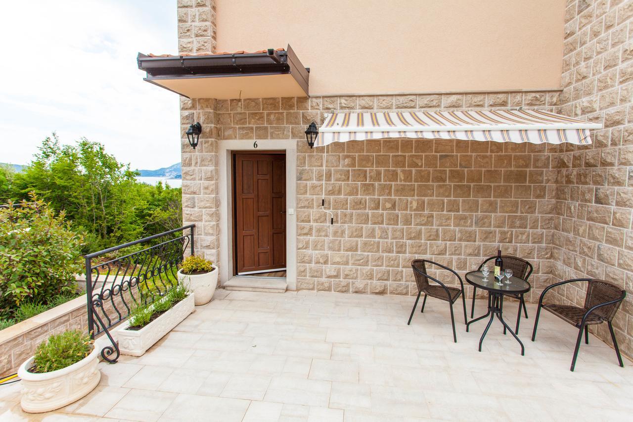 Ferienwohnung Rosmarino Sveti Stefan Exterior foto